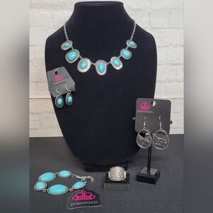 Paparazzi Simply Santa Fe Fashion Fix Set